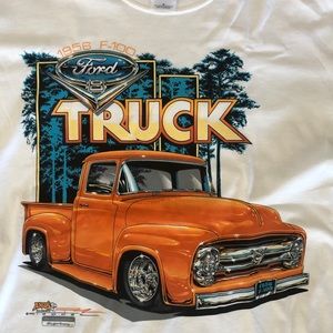 Classic car shirt size medium brand new no tags